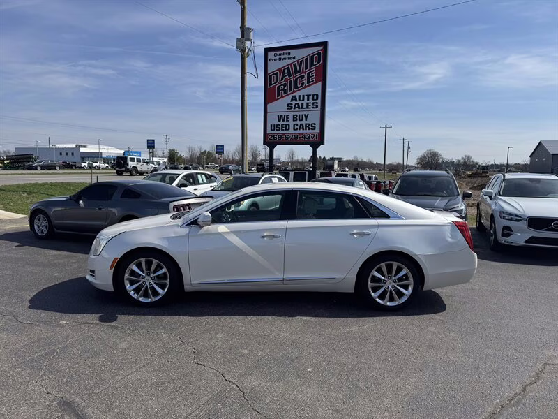 2013 Cadillac XTS Luxury Collection