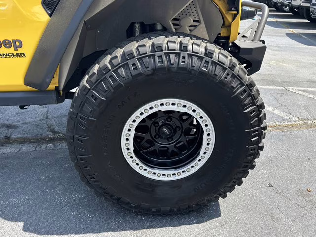 2020 Baja Yellow Clearcoat Jeep Wrangler Unlimited Rubicon 4X4 Convertible