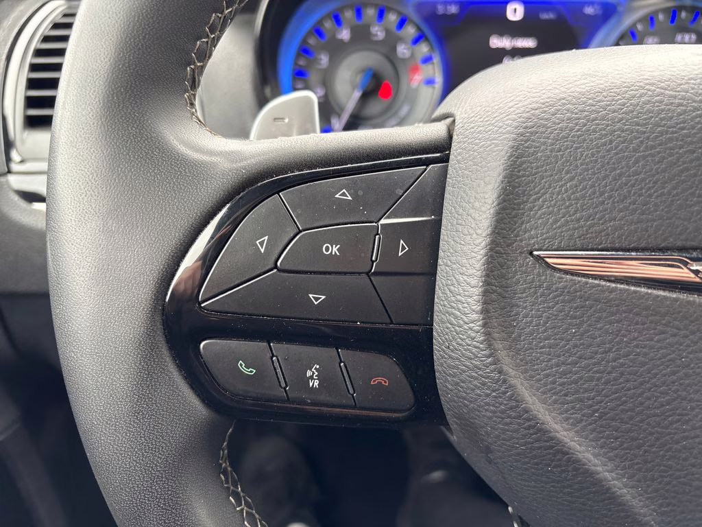 2023 Bright White Clearcoat Chrysler 300 S RWD Sedan