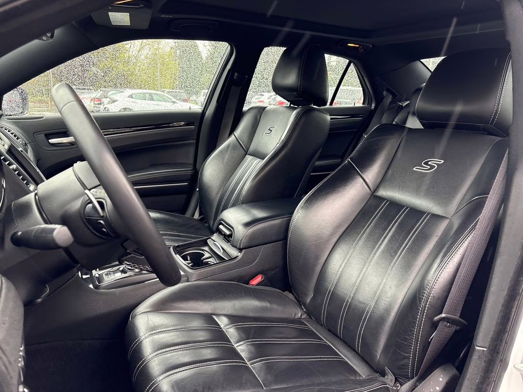 2023 Bright White Clearcoat Chrysler 300 S RWD Sedan