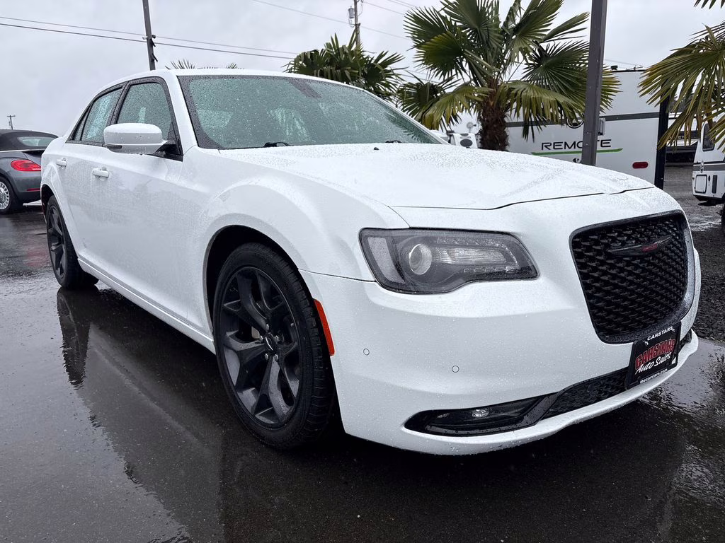 2023 Bright White Clearcoat Chrysler 300 S RWD Sedan
