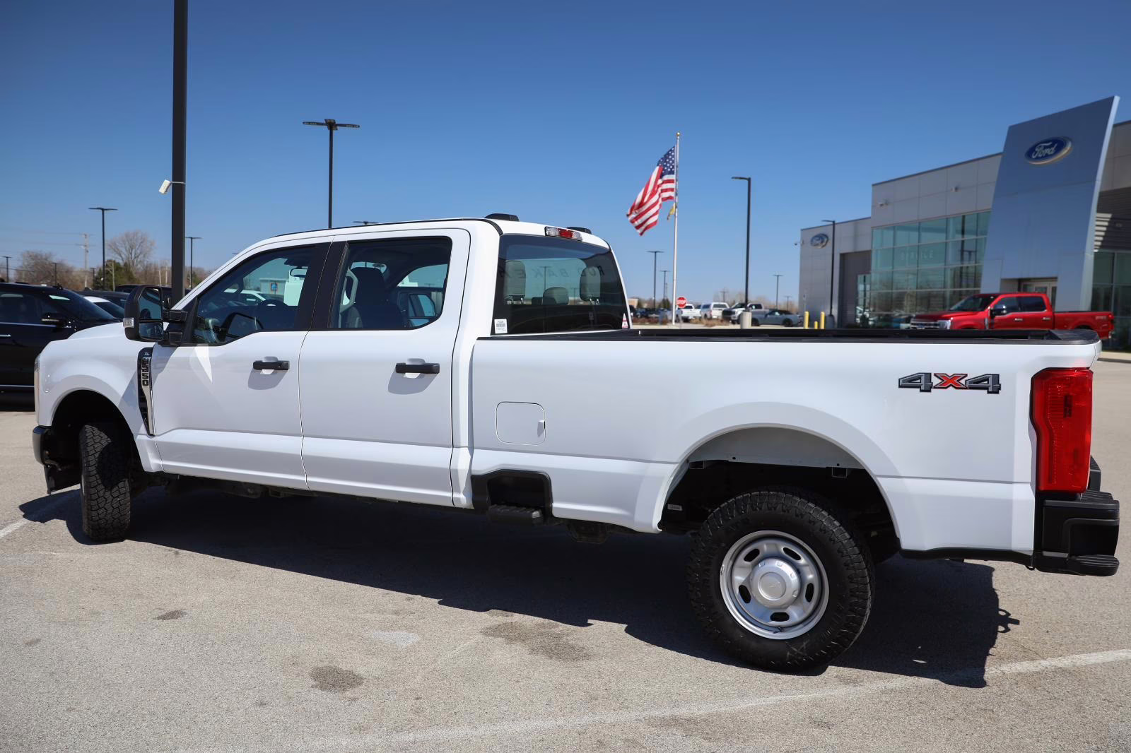 2023 Oxford White Ford Super Duty F-250 SRW XL 4X4 Truck
