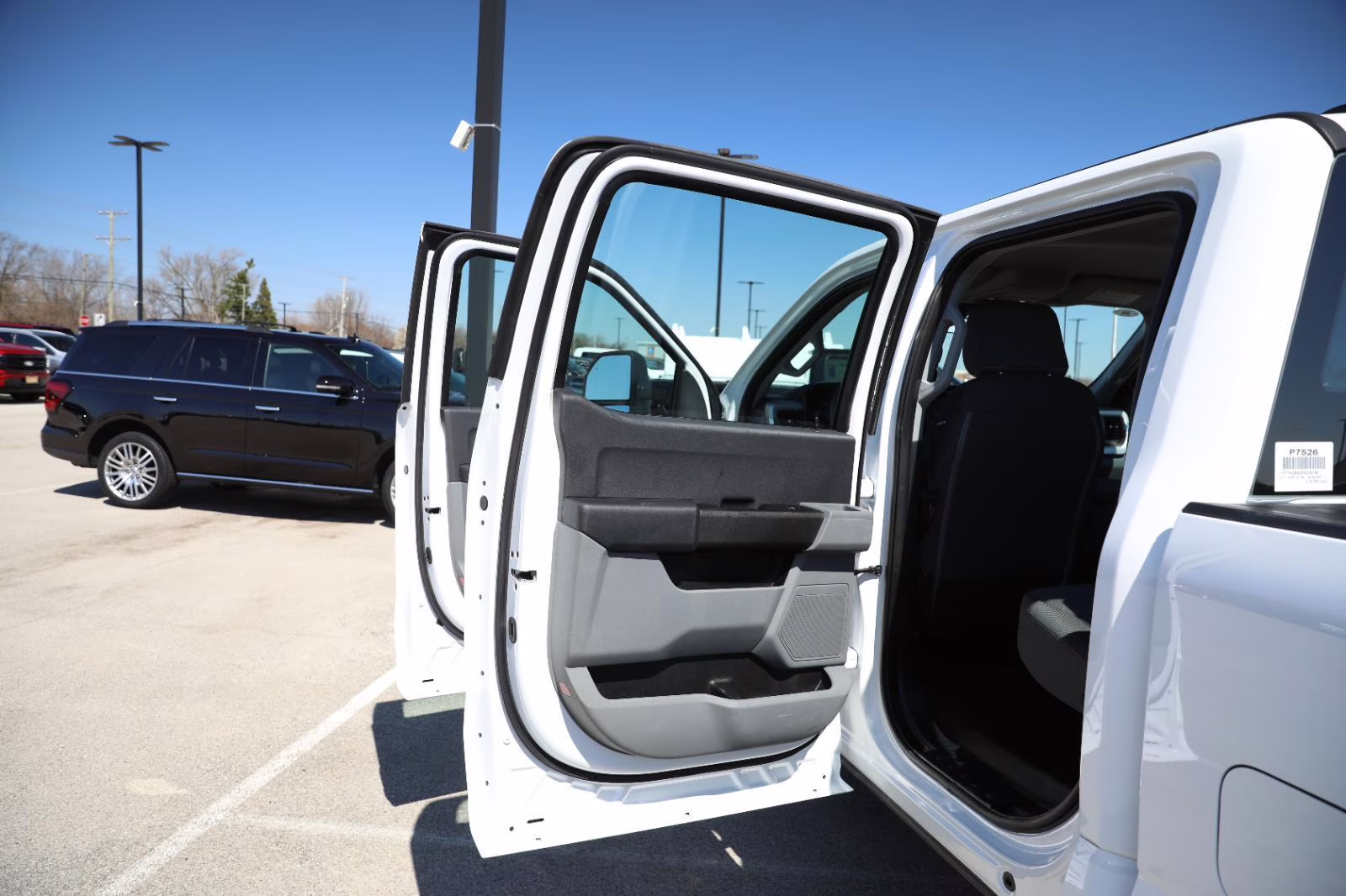 2023 Oxford White Ford Super Duty F-250 SRW XL 4X4 Truck