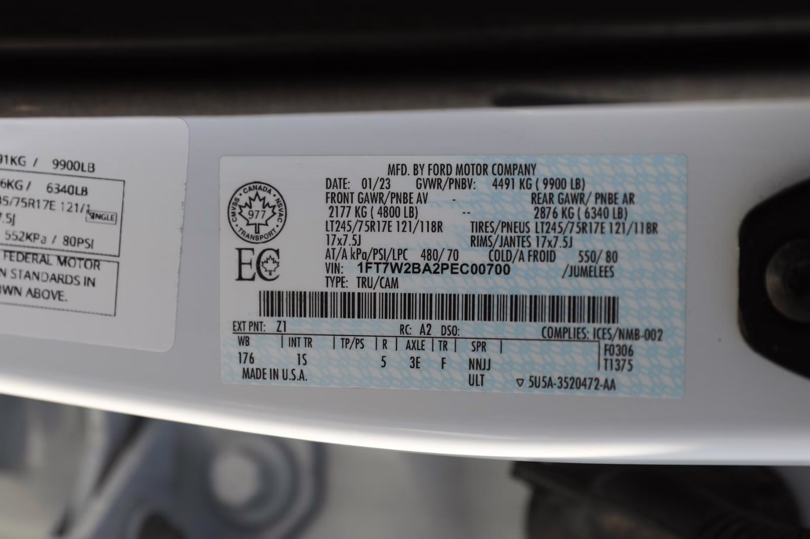 2023 Oxford White Ford Super Duty F-250 SRW XL 4X4 Truck