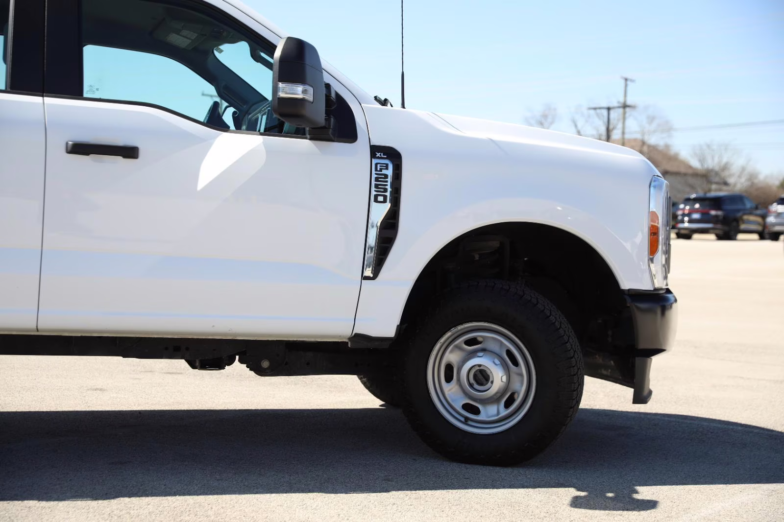 2023 Oxford White Ford Super Duty F-250 SRW XL 4X4 Truck