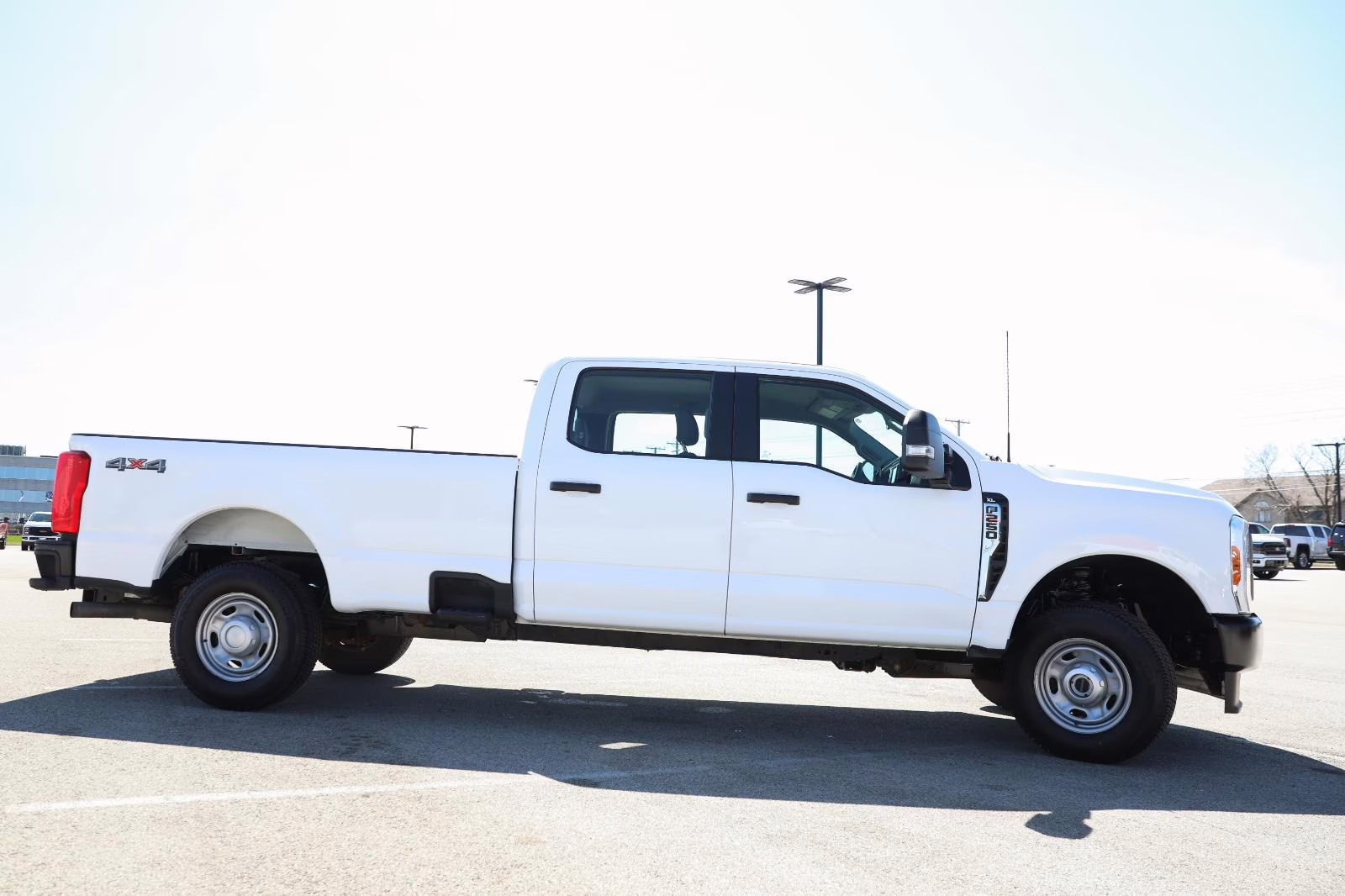 2023 Oxford White Ford Super Duty F-250 SRW XL 4X4 Truck