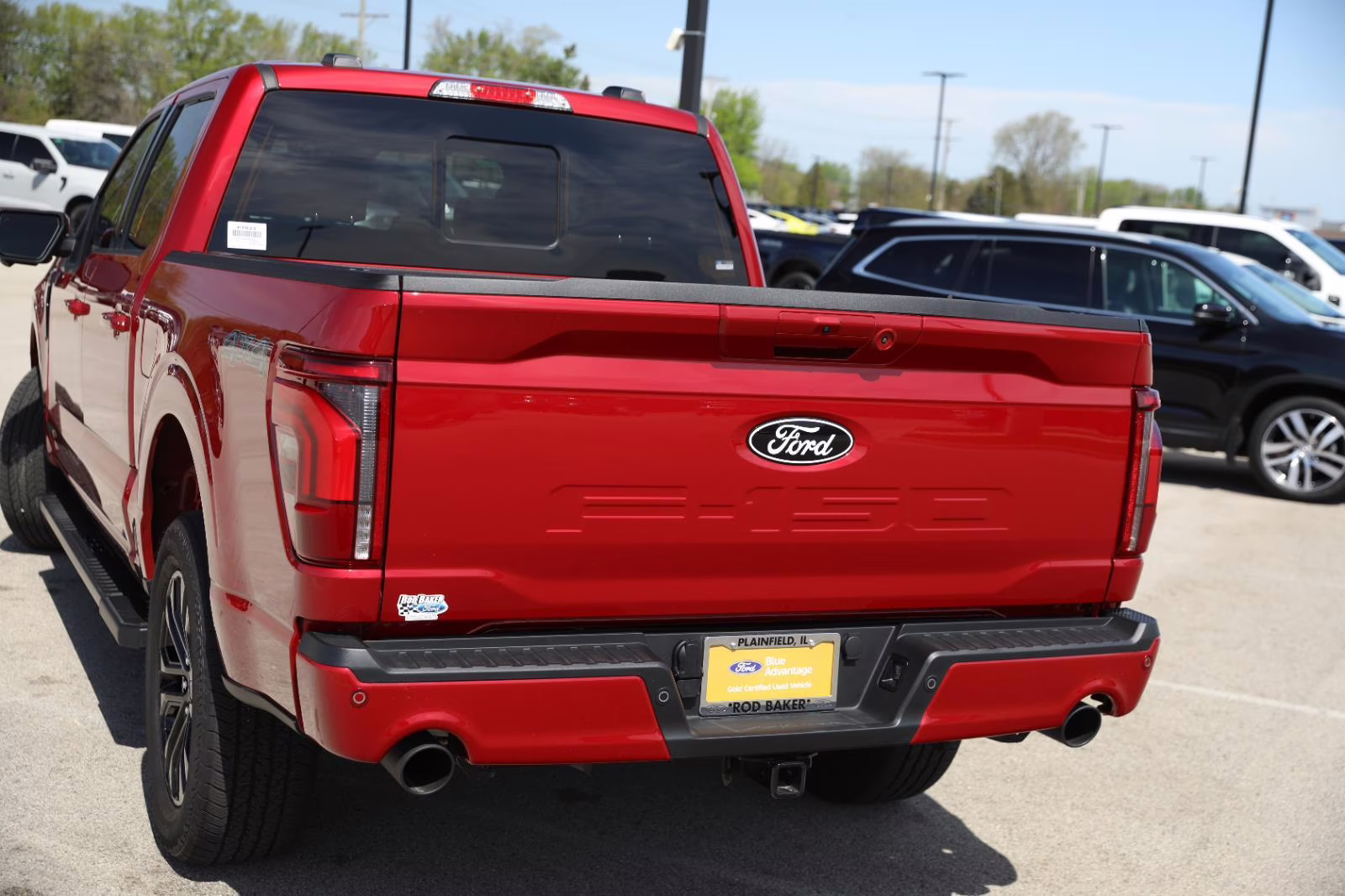 2025 Rapid Red Metallic Tinted Clearcoat Ford F-150 LARIAT 4X4 Truck