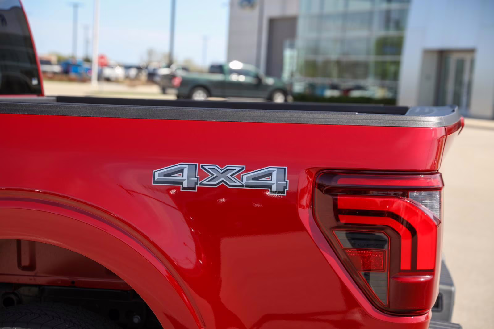 2025 Rapid Red Metallic Tinted Clearcoat Ford F-150 LARIAT 4X4 Truck