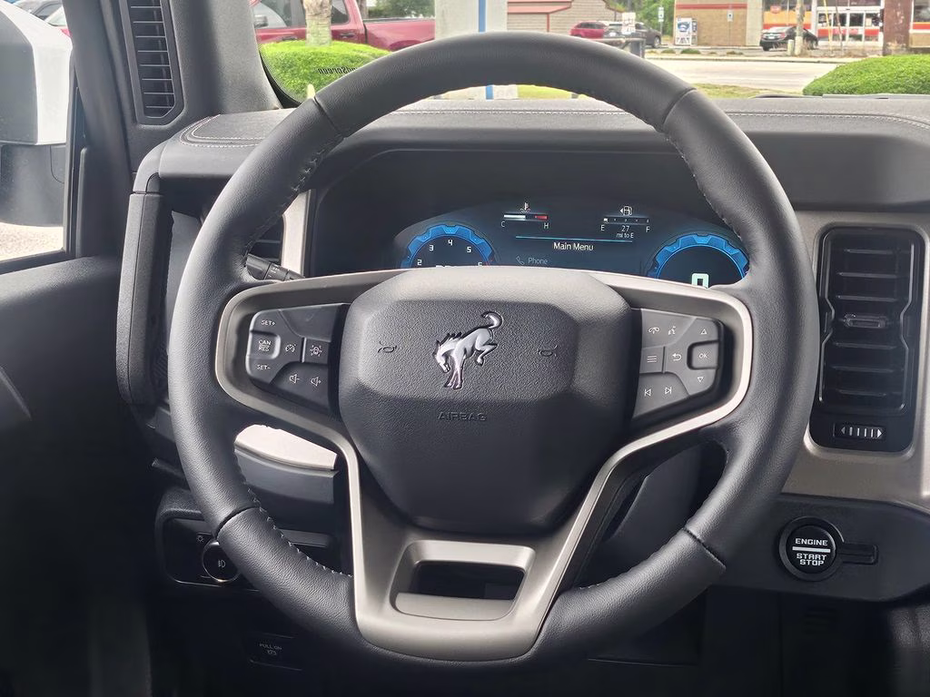 2026 Oxford White Ford Bronco Outer Banks 4X4 SUV