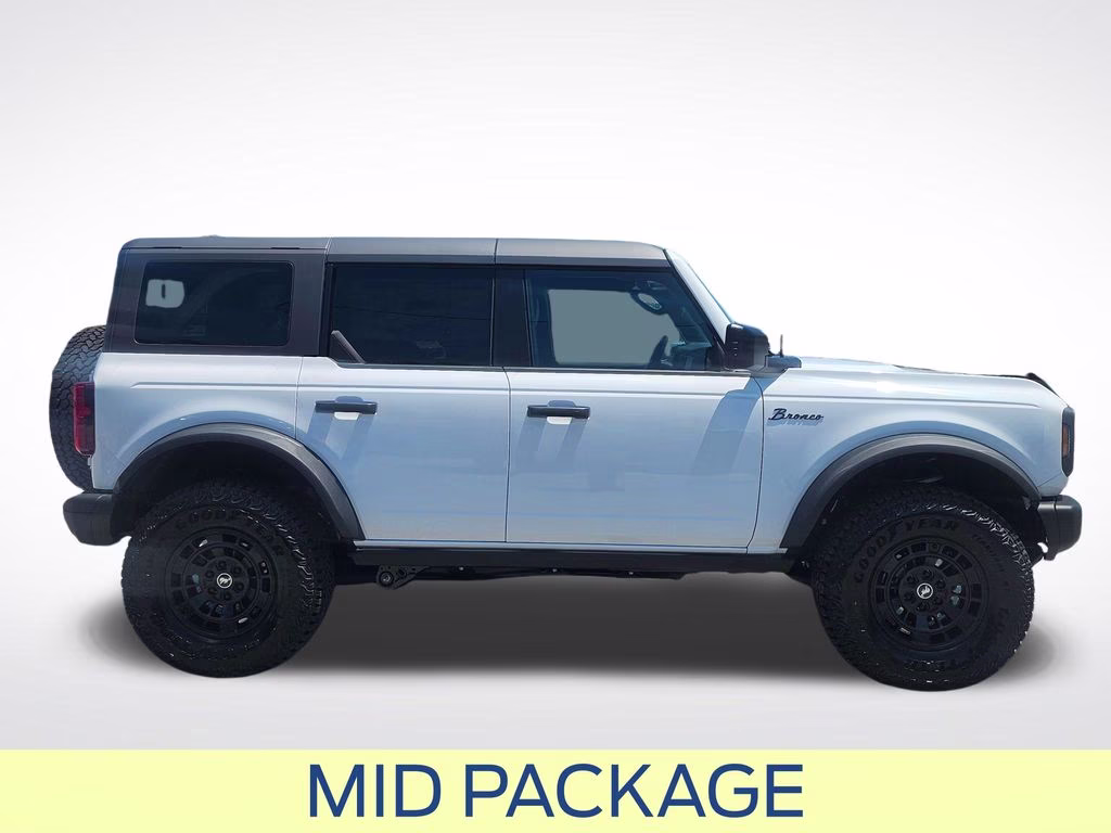 2026 Oxford White Ford Bronco Big Bend 4X4 SUV