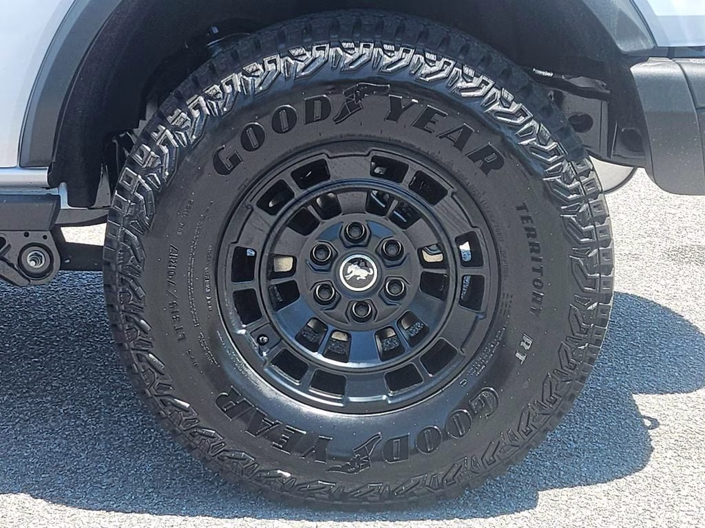 2026 Oxford White Ford Bronco Big Bend&reg; 4X4 SUV