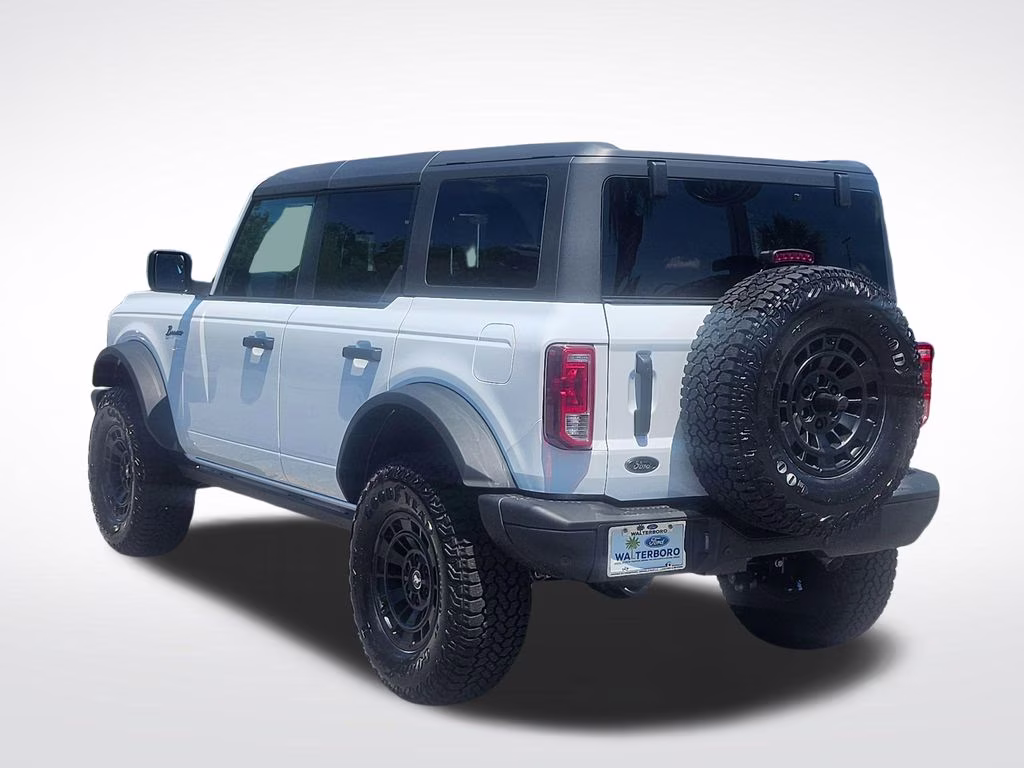 2026 Oxford White Ford Bronco Big Bend&reg; 4X4 SUV