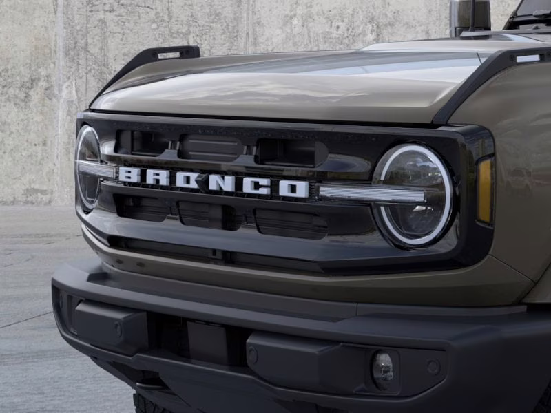 2026 Marsh Gray Ford Bronco Outer Banks 4X4 SUV