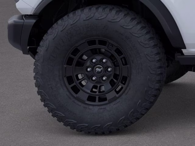 2026 Oxford White Ford Bronco Badlands 4X4 SUV