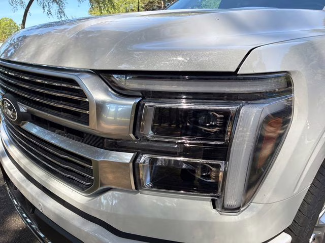 2026 White Metallic Ford F-150 Platinum 4X4 Truck