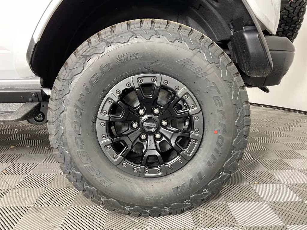 2026 Oxford White Ford Bronco Raptor 4X4 SUV
