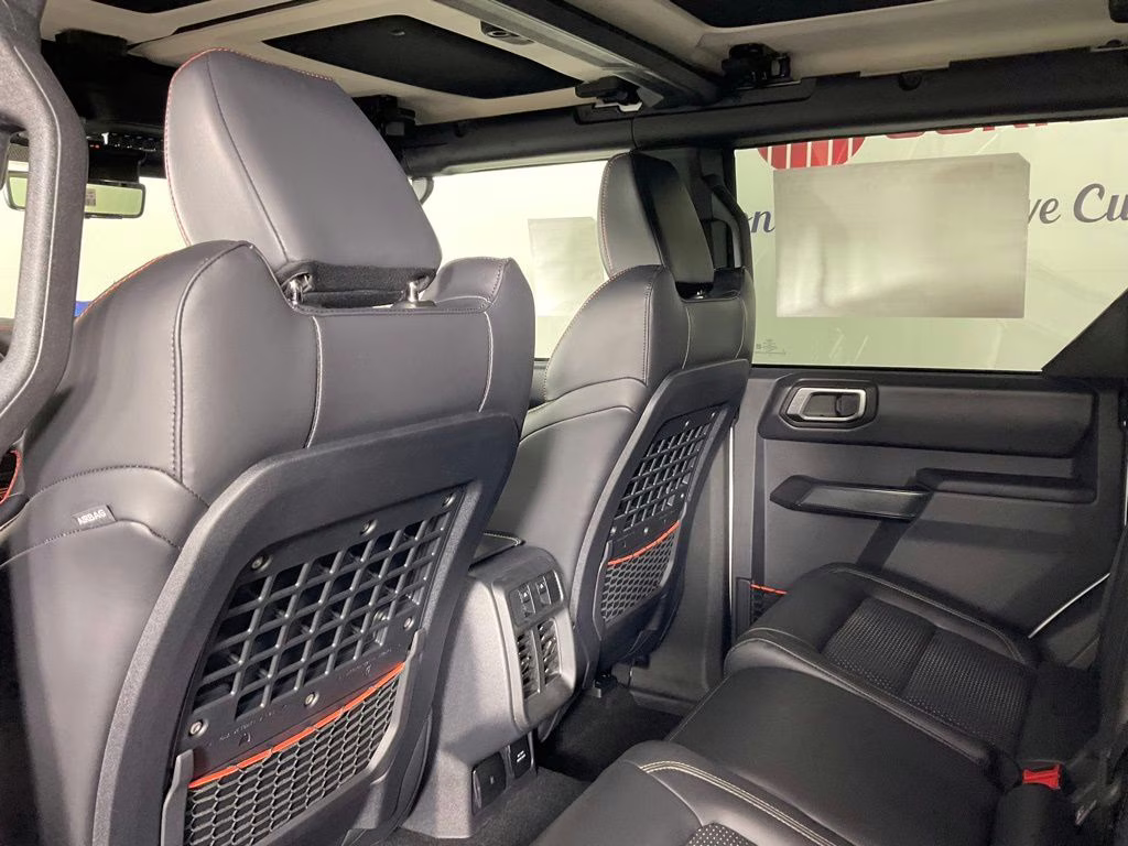 2026 Oxford White Ford Bronco Raptor 4X4 SUV