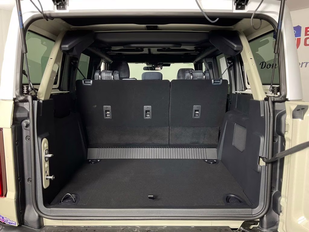 2026 Desert Sand Ford Bronco Heritage Edition 4X4 SUV