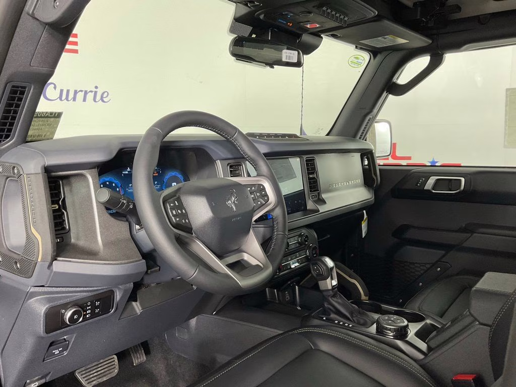 2026 Avalanche Ford Bronco Badlands 4X4 SUV