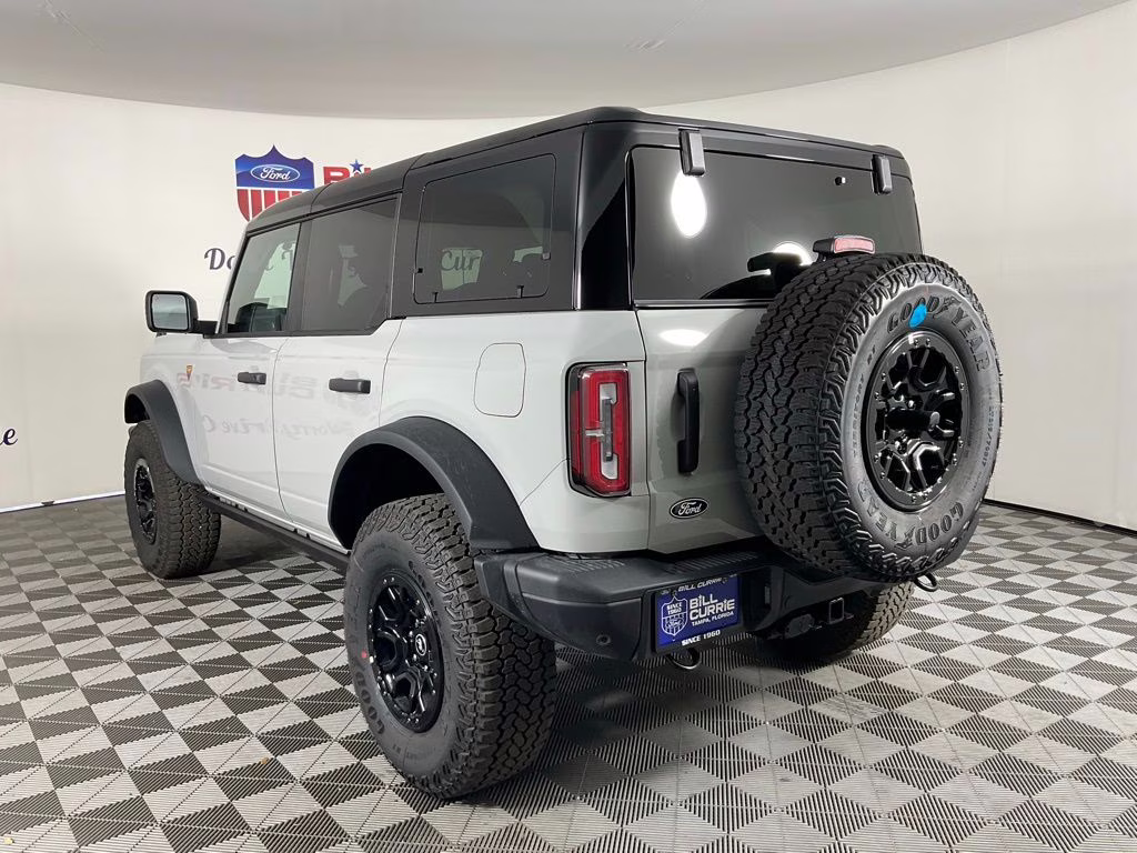 2026 Avalanche Ford Bronco Badlands 4X4 SUV