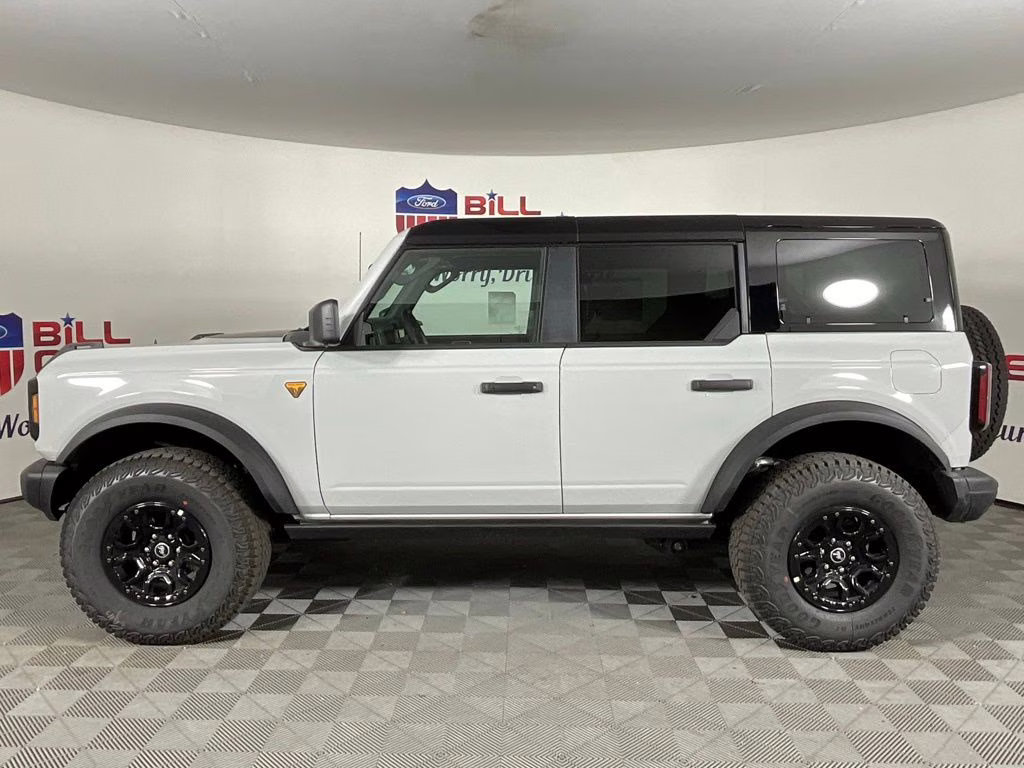 2026 Avalanche Ford Bronco Badlands 4X4 SUV