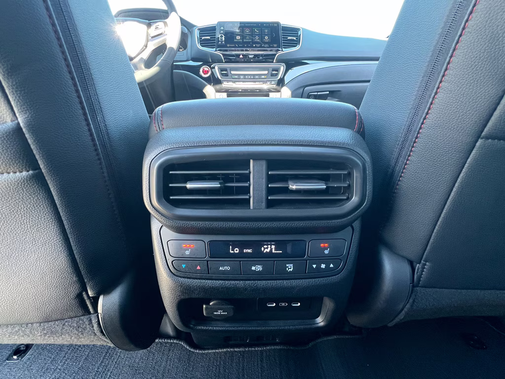2025 Honda Ridgeline Black Edition AWD Truck