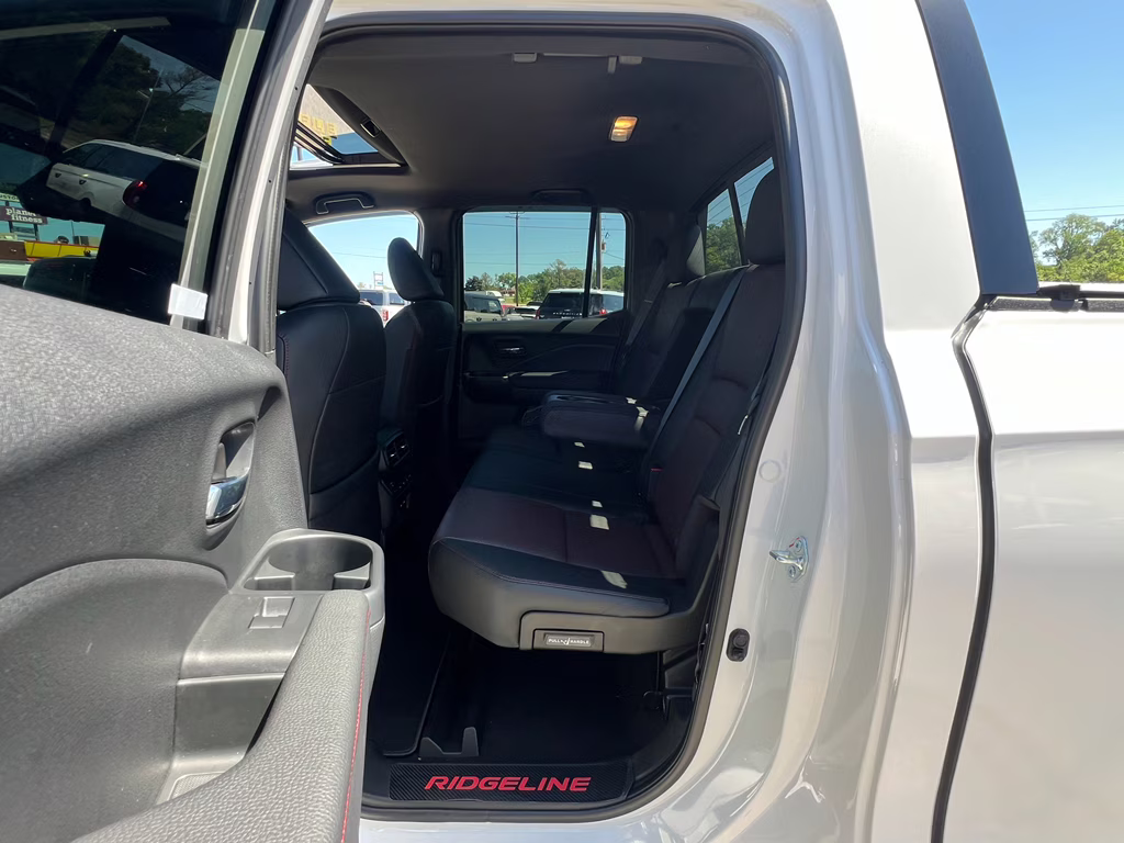 2025 Honda Ridgeline Black Edition AWD Truck