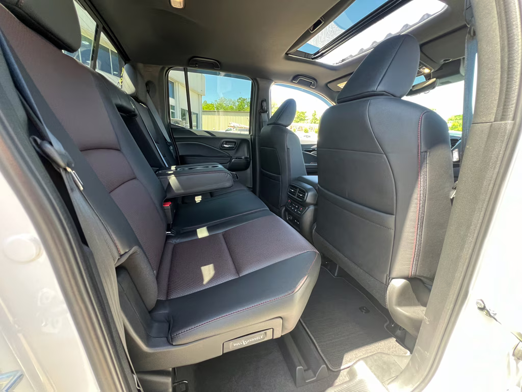 2025 Honda Ridgeline Black Edition AWD Truck