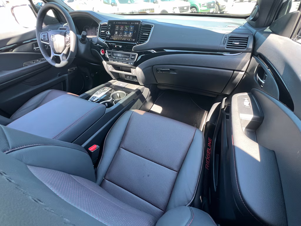 2025 Honda Ridgeline Black Edition AWD Truck