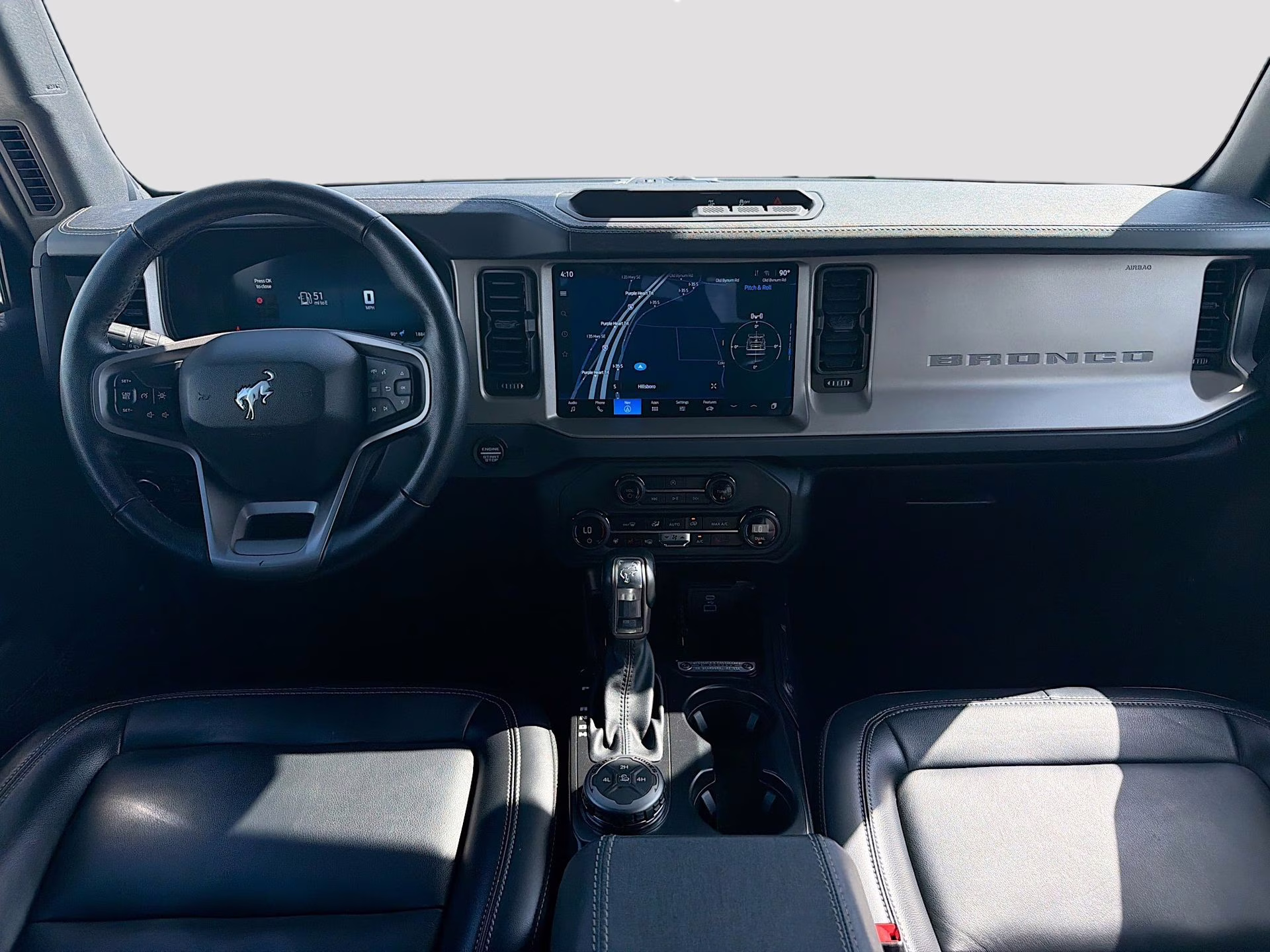 2025 Azure Gray Met Tri-Coat Ford Bronco Outer Banks 4X4 SUV