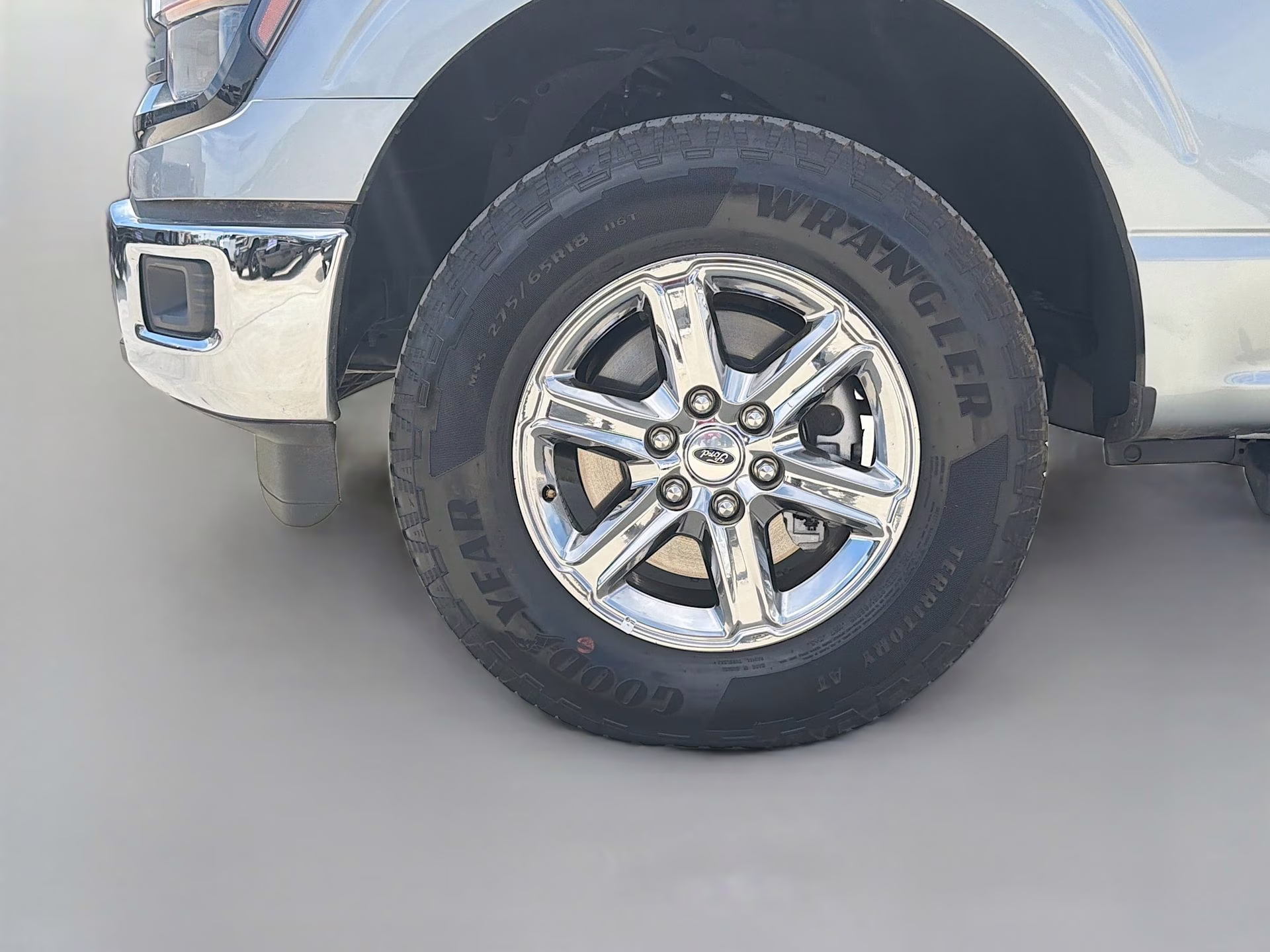 2025 Iconic Silver Metallic Ford F-150 XLT 4X4 Truck