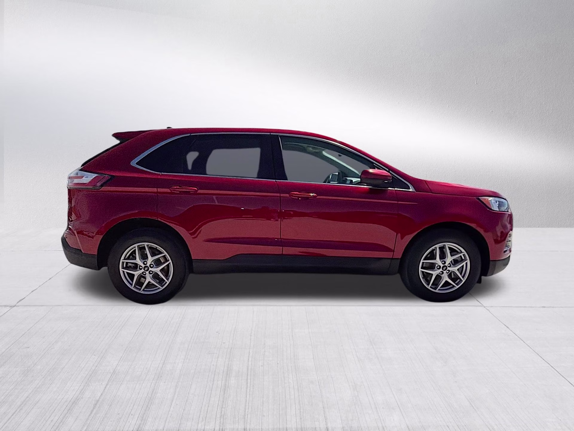 2024 Rapid Red Metallic Tinted Clearcoat Ford Edge SEL AWD SUV