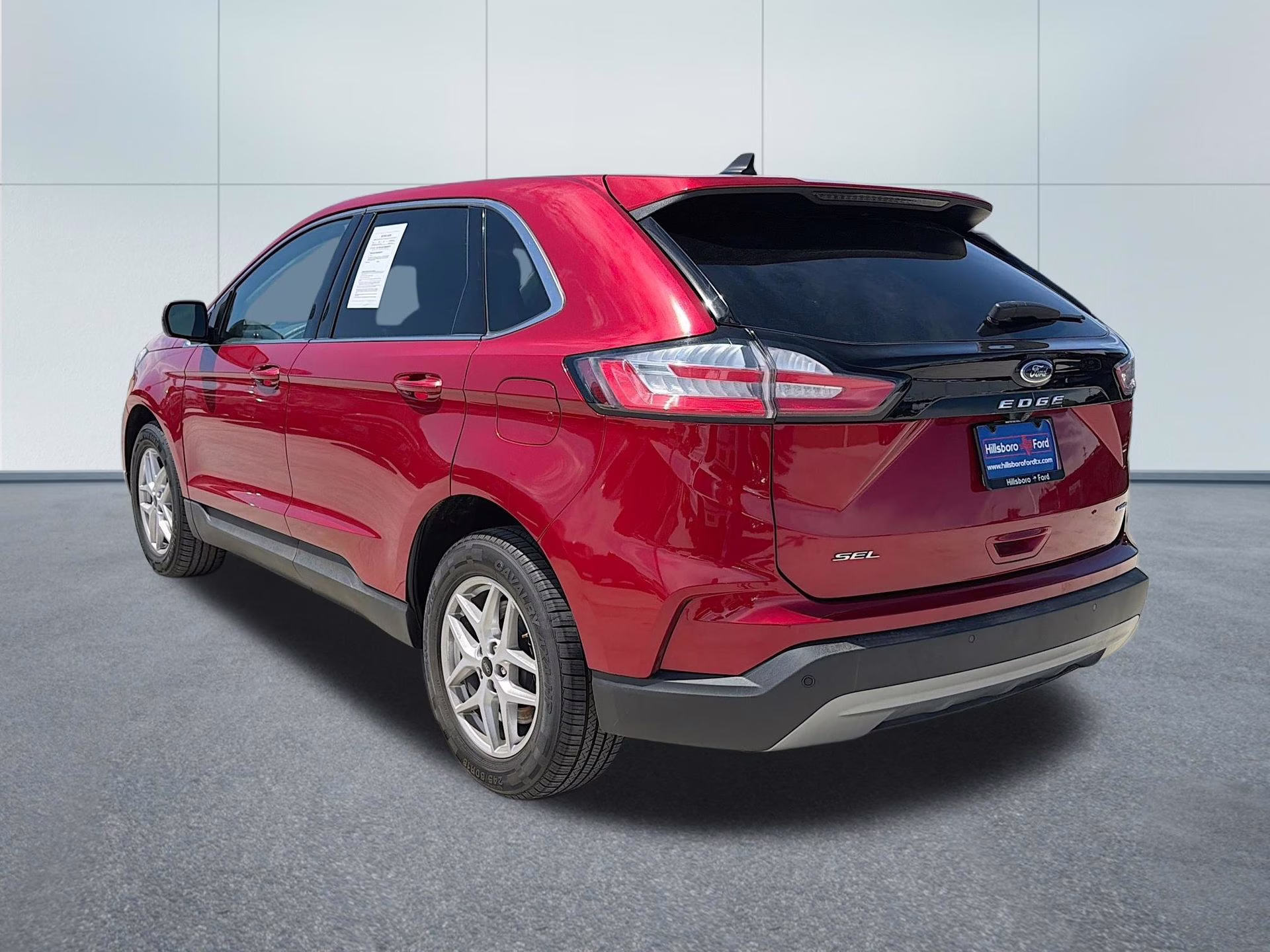 2024 Rapid Red Metallic Tinted Clearcoat Ford Edge SEL AWD SUV