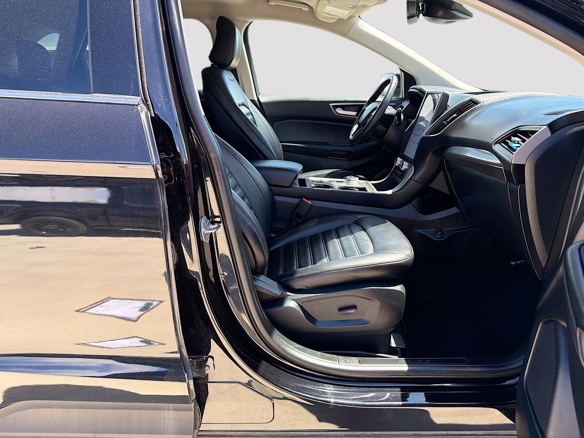 2024 Agate Black Metallic Ford Edge SEL AWD SUV