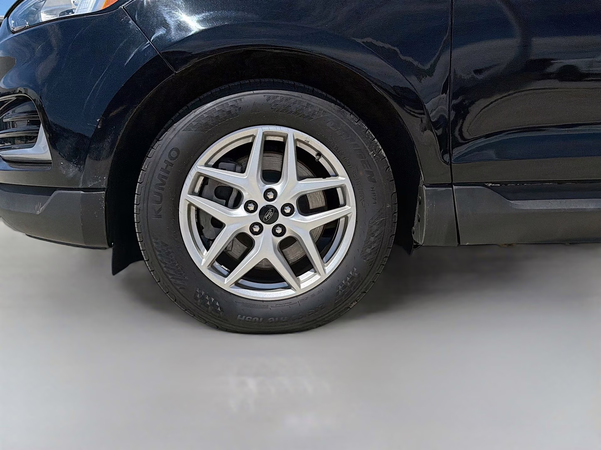 2024 Agate Black Metallic Ford Edge SEL AWD SUV