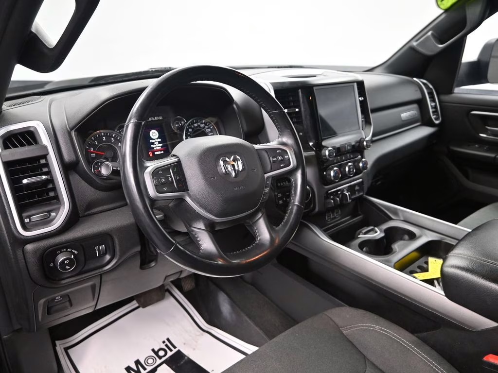 2023 Diamond Black Crystal Pearlcoat Ram 1500 Big Horn/Lone Star 4X4 Truck