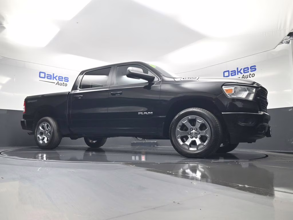 2023 Diamond Black Crystal Pearlcoat Ram 1500 Big Horn/Lone Star 4X4 Truck