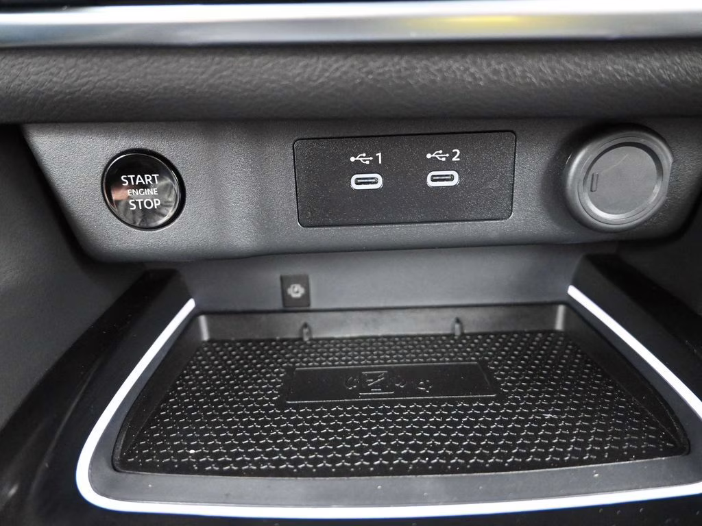 2025 Gun Metallic Nissan Rogue SL FWD SUV