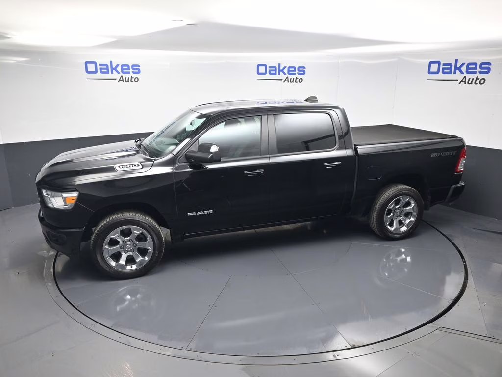 2023 Diamond Black Crystal Pearlcoat Ram 1500 Big Horn/Lone Star 4X4 Truck