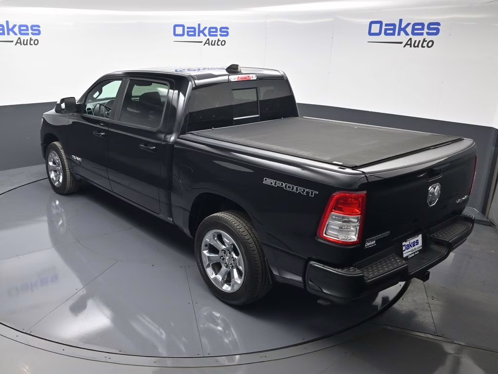 2023 Diamond Black Crystal Pearlcoat Ram 1500 Big Horn/Lone Star 4X4 Truck