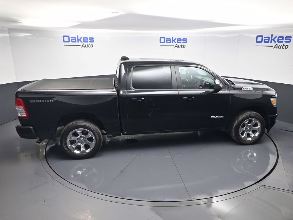 2023 Diamond Black Crystal Pearlcoat Ram 1500 Big Horn/Lone Star 4X4 Truck