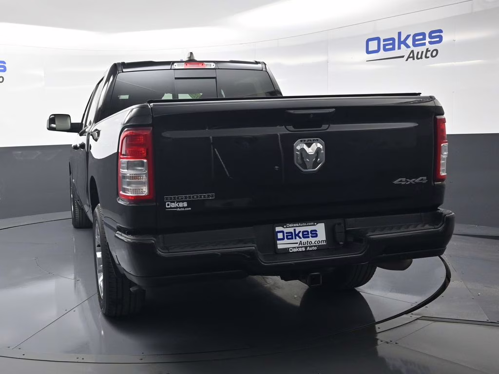 2023 Diamond Black Crystal Pearlcoat Ram 1500 Big Horn/Lone Star 4X4 Truck