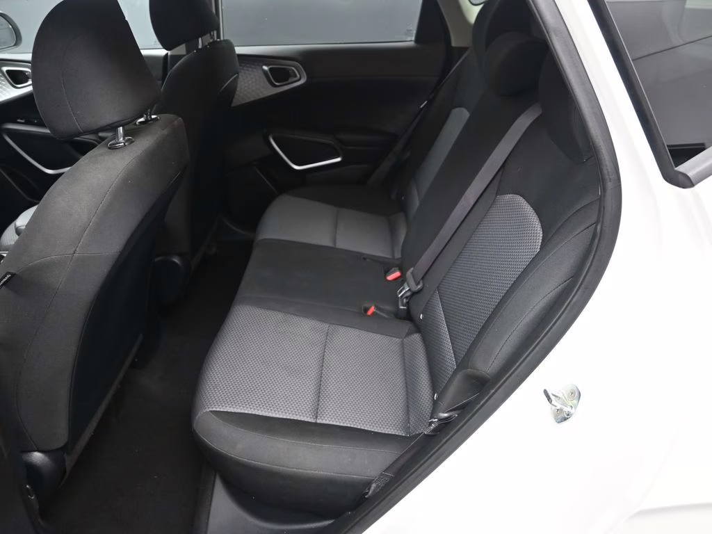 2023 Snow White Pearl Kia Soul LX FWD Hatchback