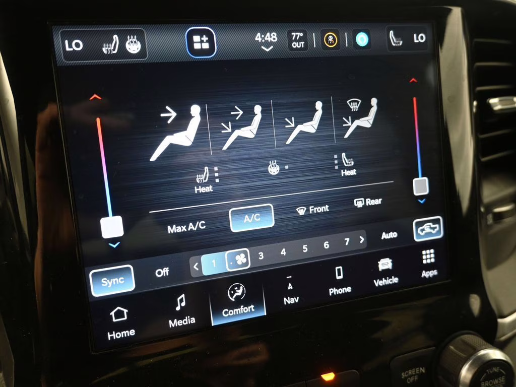 2023 Diamond Black Crystal Pearlcoat Ram 1500 Big Horn/Lone Star 4X4 Truck