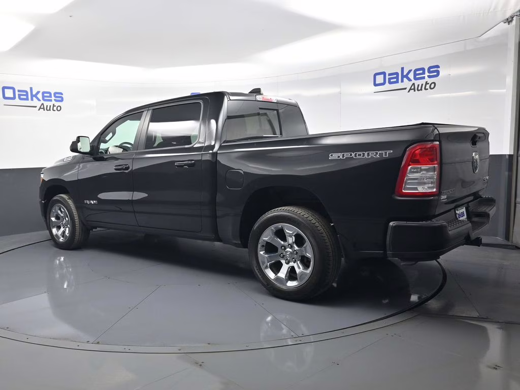 2023 Diamond Black Crystal Pearlcoat Ram 1500 Big Horn/Lone Star 4X4 Truck