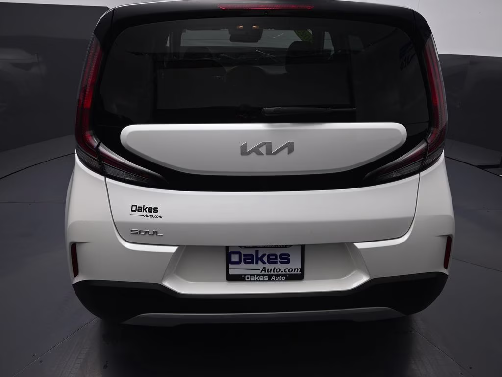 2023 Snow White Pearl Kia Soul LX FWD Hatchback