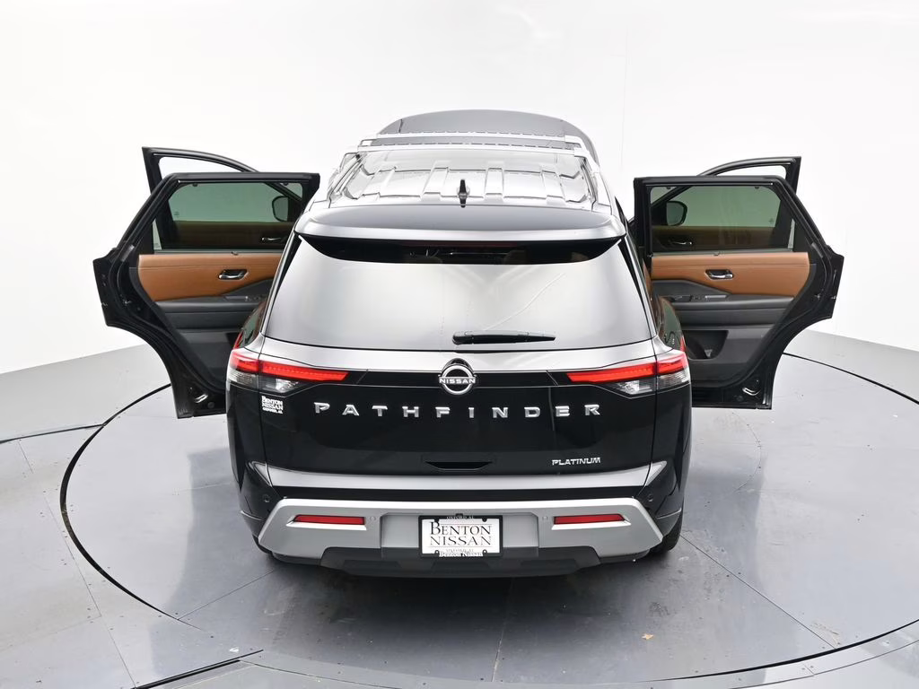 2023 Super Black Nissan Pathfinder Platinum FWD SUV