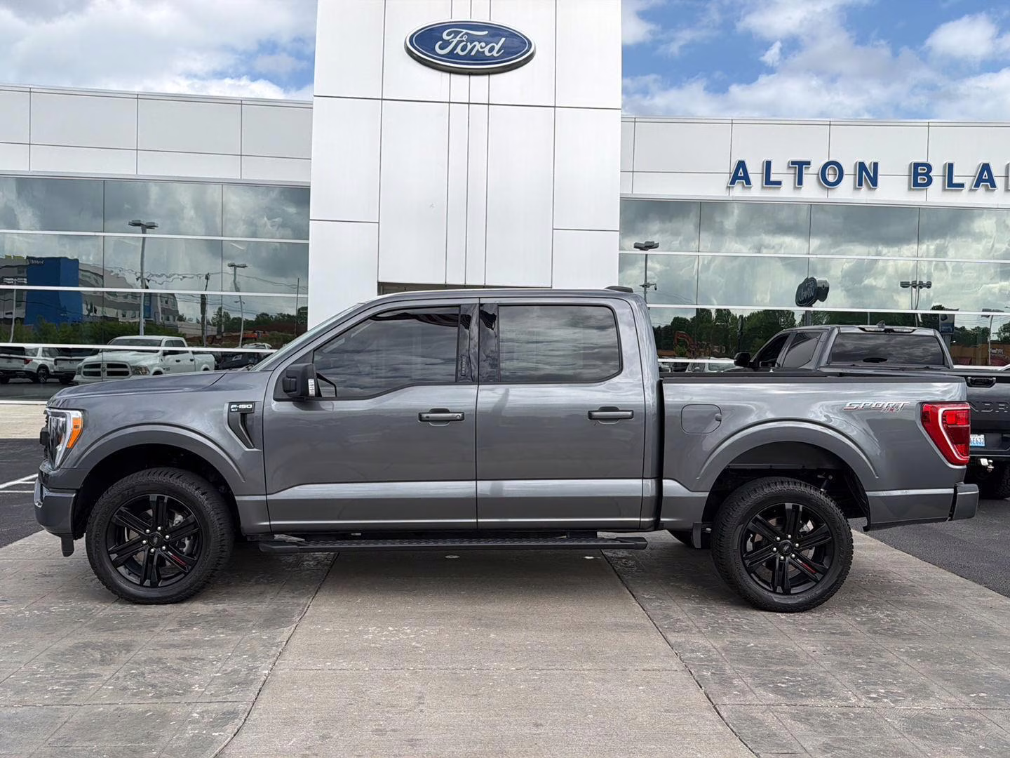 2022 Carbonized Gray Ford F-150 XLT 4X4 Truck
