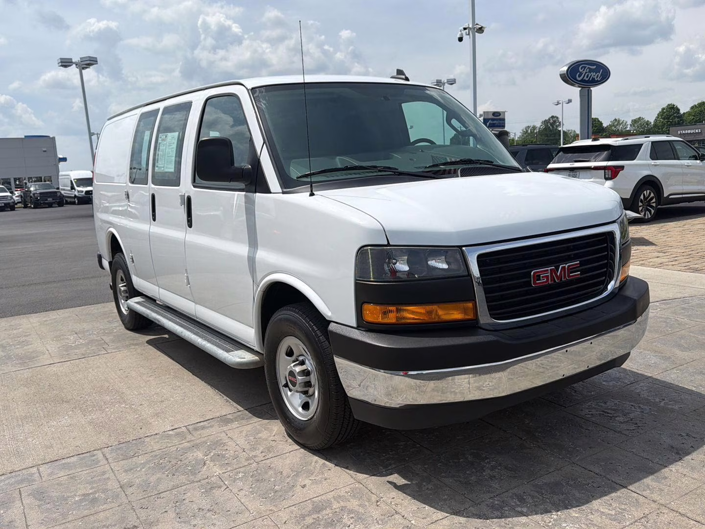 2021 Summit White GMC Savana Cargo Van RWD 2500 135 RWD Van