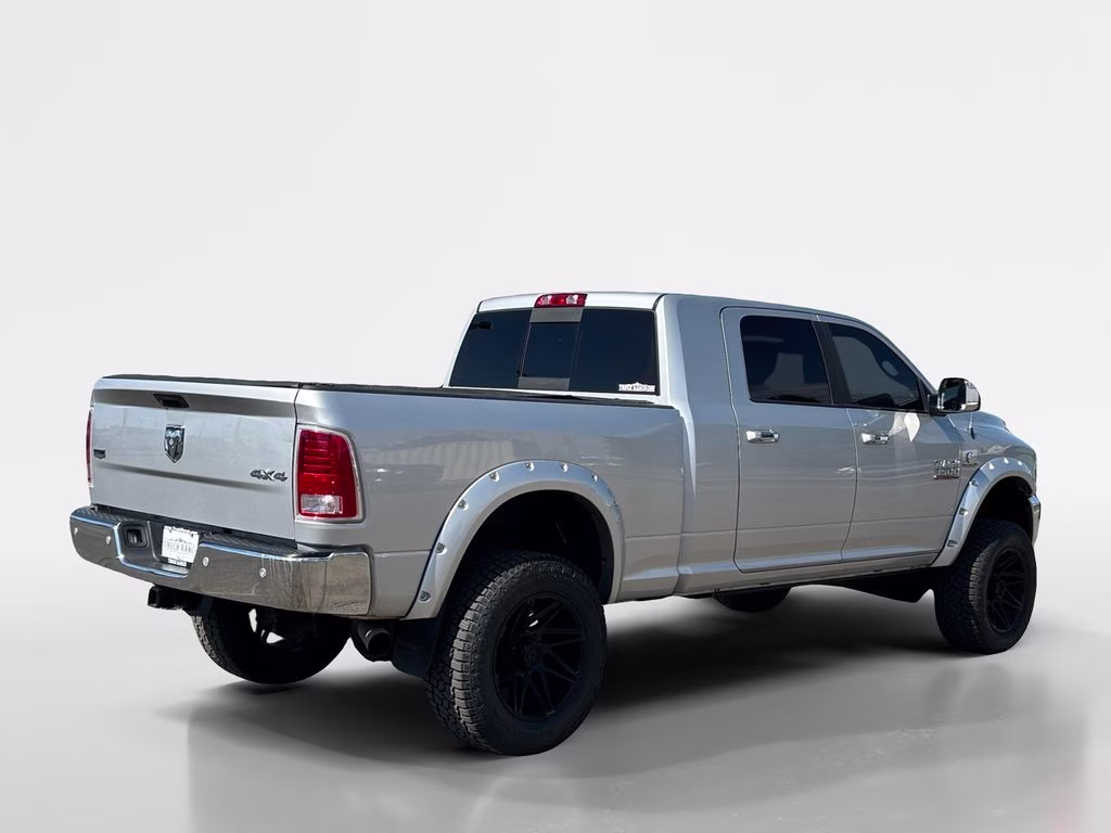 2016 Bright Silver Clearcoat Metallic Ram 3500 Laramie 4X4 Truck